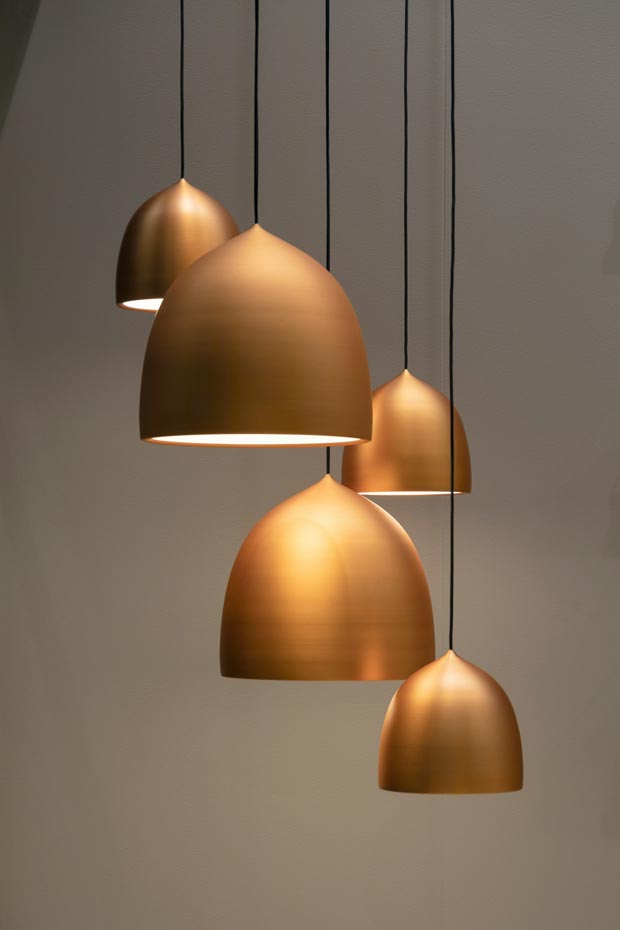 luminaire suspension dorée