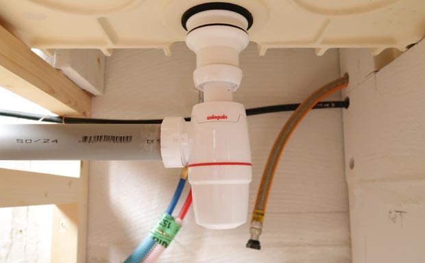 siphon évacuation évier