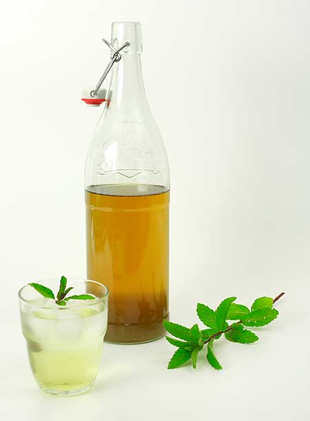 Recette : Sirop de menthe 100% naturel - Esprit Cabane