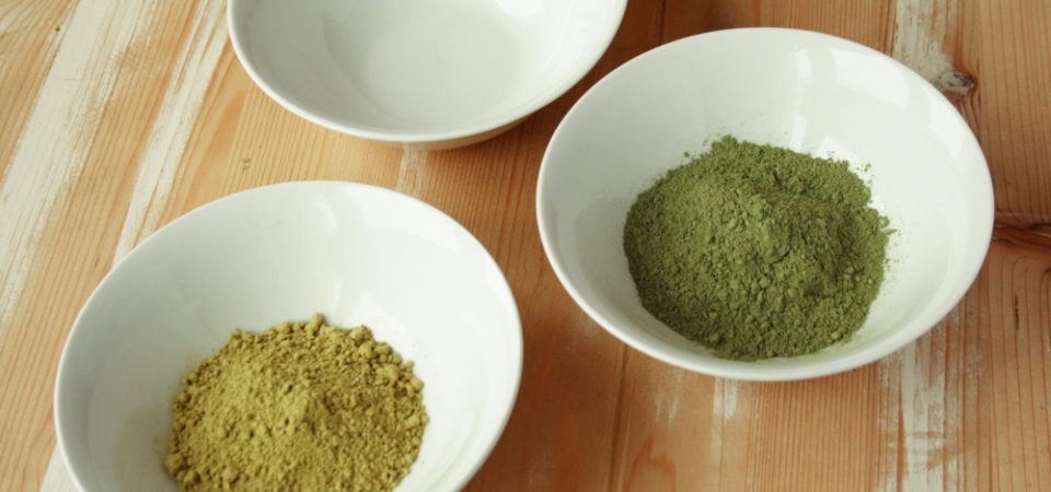 #htmlcaption_15504 Cheveux : Utiliser les poudres colorantes naturelles