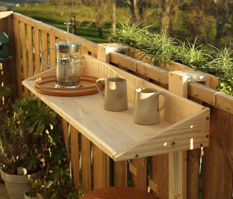 DIY : Un bar de balcon avec jardinière