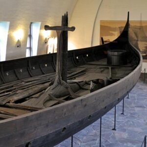 Protection du bois : Les origines viking de la peinture au goudron