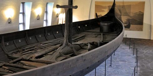 Protection du bois : Les origines viking de la peinture au goudron