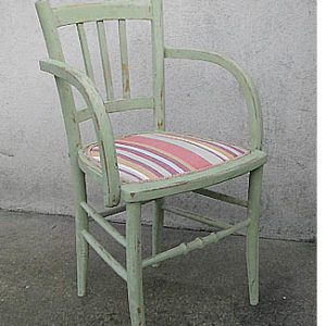 Restaurer une chaise cannée