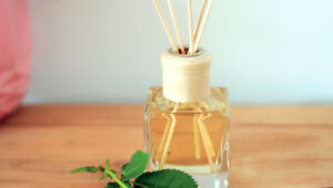 Pour une maison qui sent toujours bon : Créer son propre parfum d’intérieur