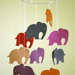 Idée DIY : Mobile bébé en papier