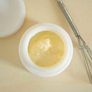 Recette : Une crème hydratante <br>adaptée à ma peau avec 3 ingrédients !