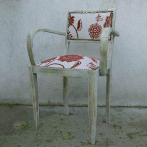 Retapisser un fauteuil bridge