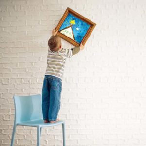 Déco : 15 idées pour exposer joliment les dessins d&rsquo;enfant