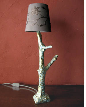 Un pied de lampe arbre