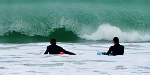 Inspiration peinture : La couleur océane Glaz, du bleu canard au vert sauge