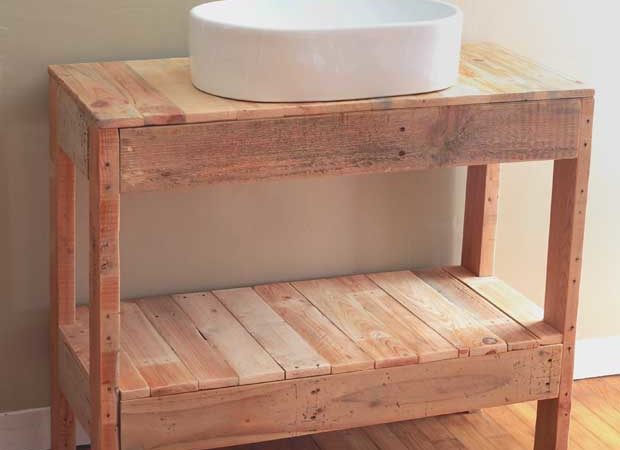 DIY : Un meuble vasque en palettes pour la salle de bains