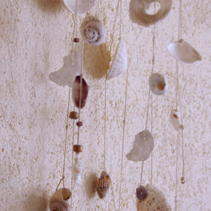 Idée créative plage : Mobile coquillages