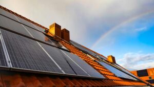 Panneaux solaires : Un entretien régulier fait gagner entre 15 % et 30 % de production