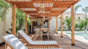 Un projet de pergola : Quelles autorisations doit-on demander ?