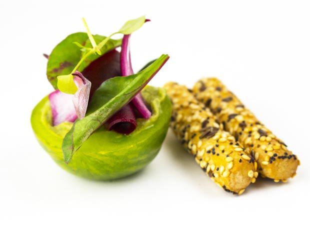 #htmlcaption_9622 Zéro déchet : Un dîner où même la vaisselle est comestible !