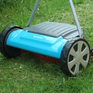 Test : la tondeuse à gazon manuelle