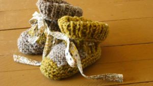 Tricot facile : Des chaussons de bébé