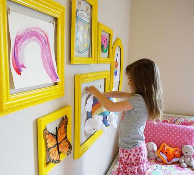 Déco : 15 idées pour exposer joliment les dessins d'enfant