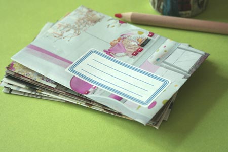 enveloppes en papier magazine